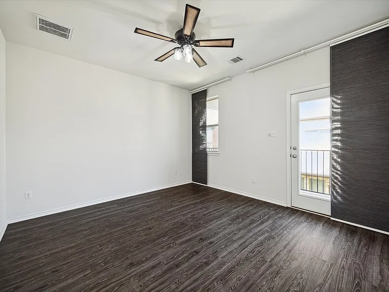 2105 Town Centre Dr #59 — Photo 12