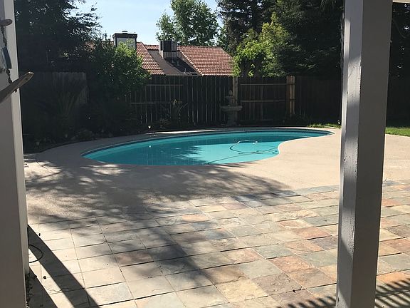 Patio & pool