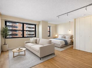 3960 54th St APT 5B, Flushing, NY 11377