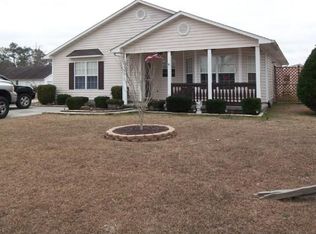 501 Blackberry Ct, Hubert, NC 28539