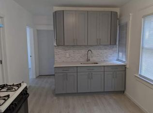 217 East Ave #2, West Haven, CT 06516