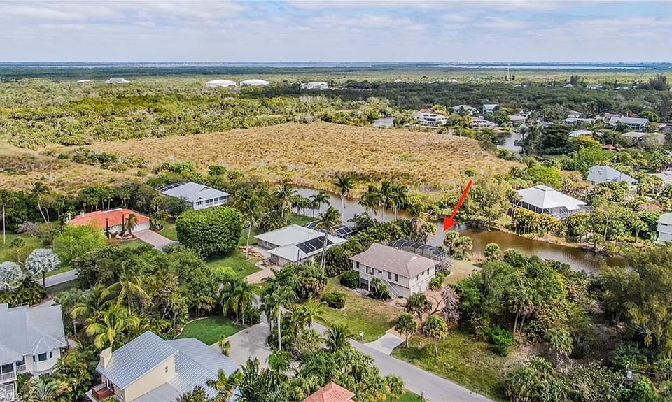 1st image of 3781 Coquina Dr