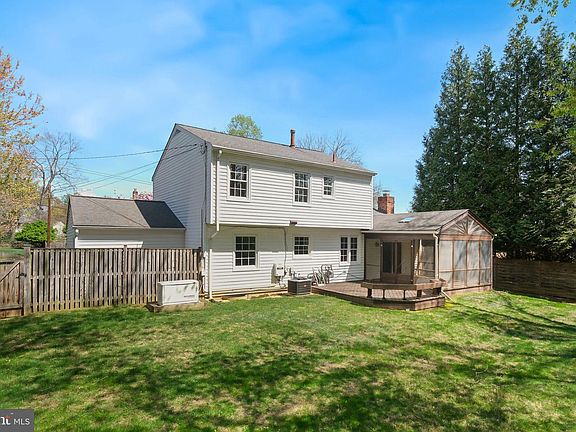 2nd image of 8524 Atwell Rd