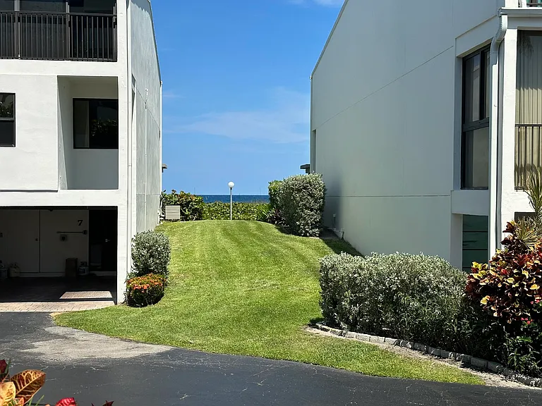 2175 S Ocean Blvd #103 — Photo 18