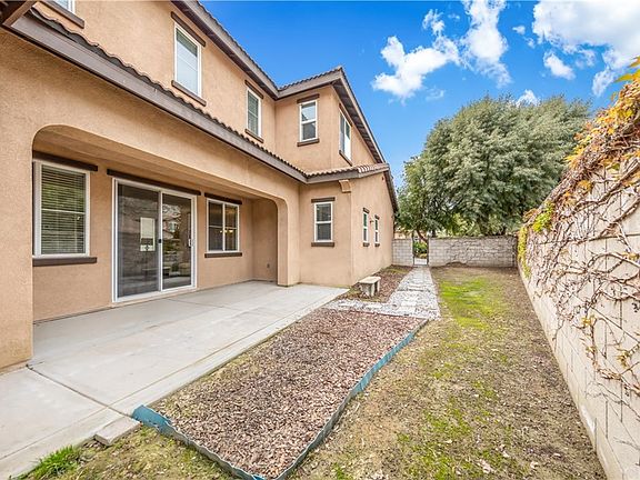 3rd image of 4241 Annatto Ln