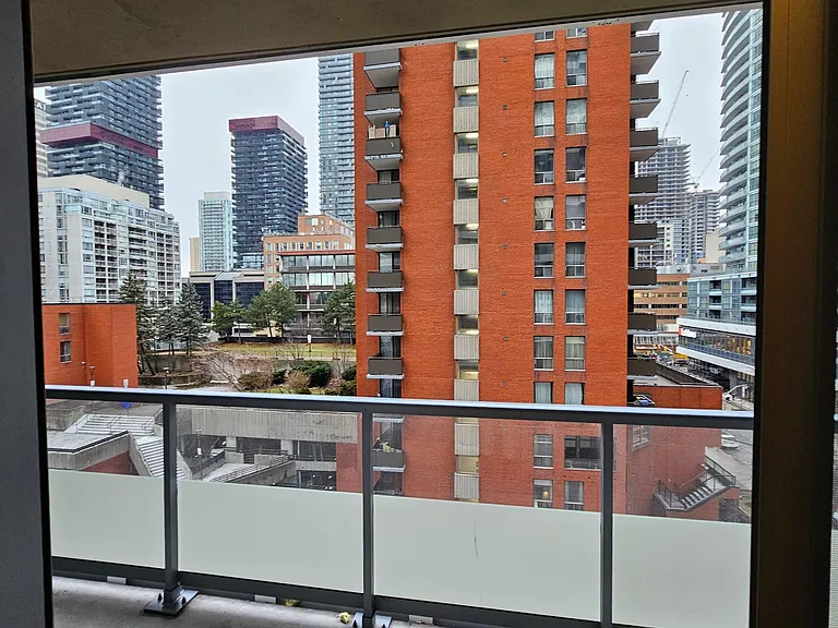 50 Dunfield Ave #718 — Photo 12
