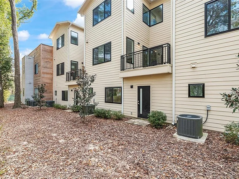 2601 SW Williston Rd #106 — Photo 78