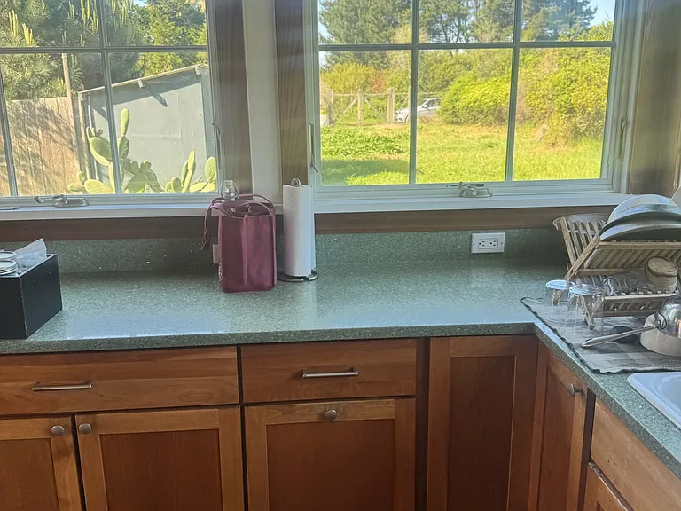 415 Evergreen Rd — Photo 7