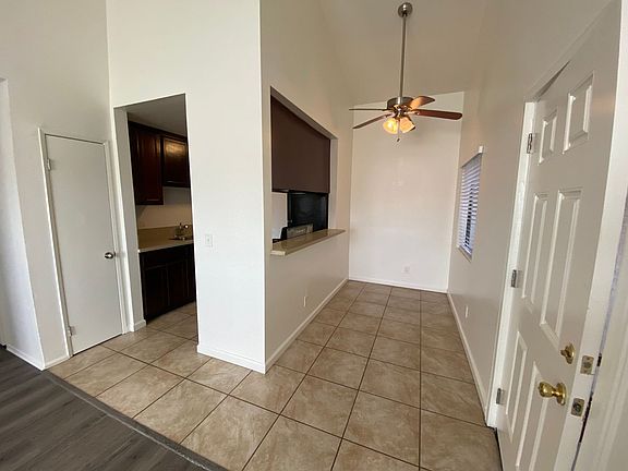 3rd image of 920 Martin Luther King Jr Ave APT 304