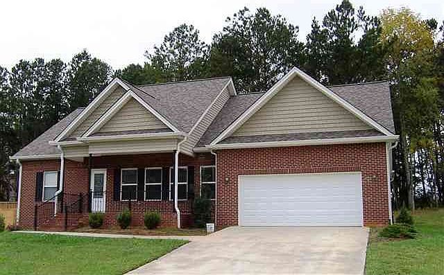 1st image of 328 Thoroughbred Dr NW