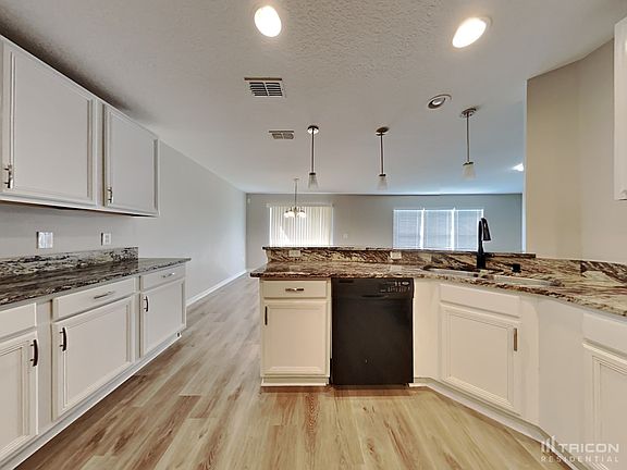 5th image of 18910 Sunterra Dr