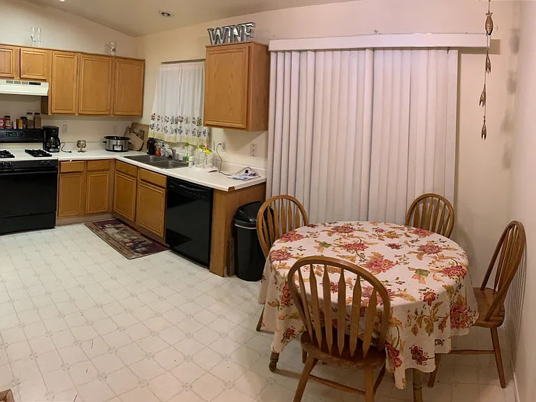 739 Van Gogh Ct — Photo 5