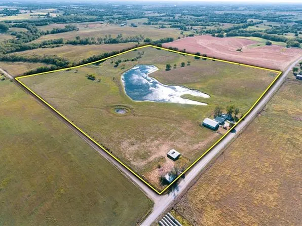 MILL Creek Rd, Hamilton, MO 64644