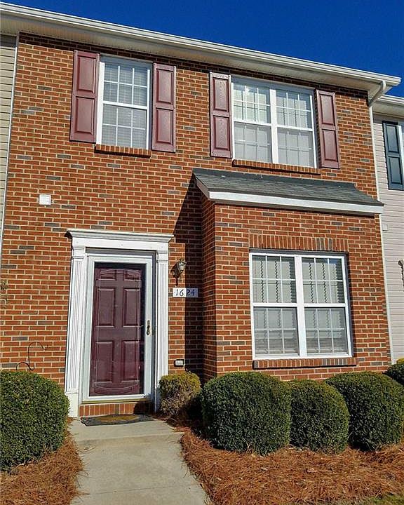 2nd image of 1624 Olivers Crossing Cir