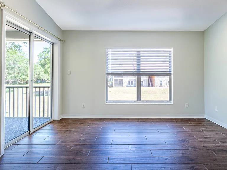 Value Cir — Photo 21