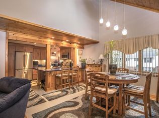 1125 President Ave, Fall River, MA 02720