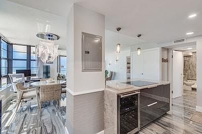 2nd image of 440 Seaview Ct APT 1706