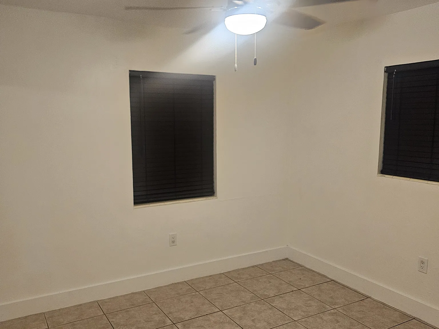 2 bed, 800 sqft, $2,200 — Photo 1