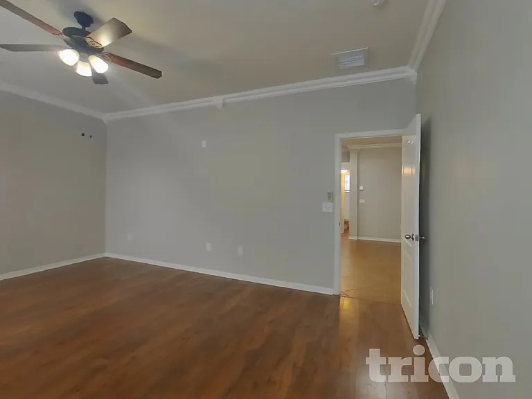 6918 Monarch Park Dr — Photo 6