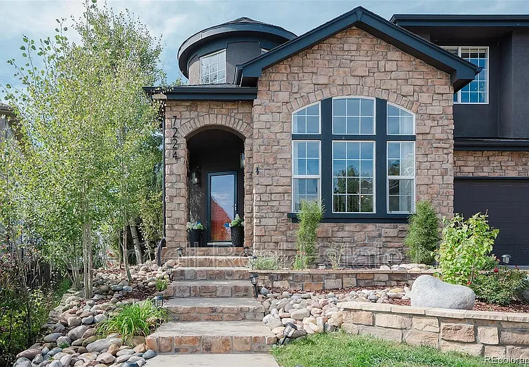 7224 Serena Dr — Photo 2