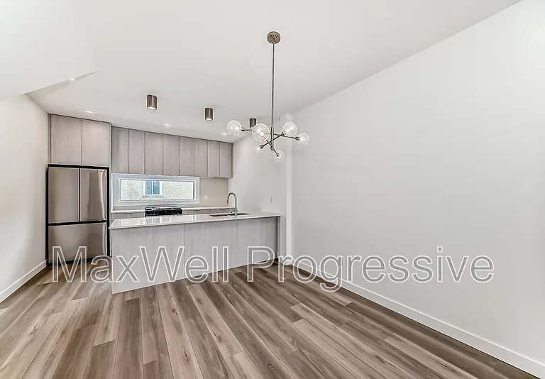 6415 93rd St NW #MAIN — Photo 17