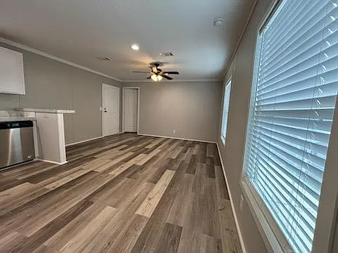 2 bed, 1.0 bath, 768 sqft, $1,750 — Photo 4