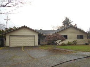 1100 NW Baker Creek Rd, McMinnville, OR