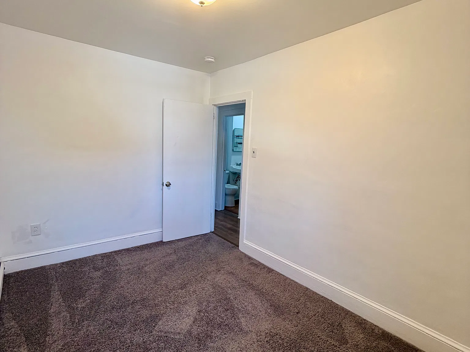2 bed, $1,590 — Photo 3