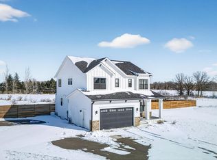 1944 Parker St, Mora, MN 55051