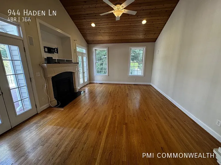 944 Haden Ln — Photo 5