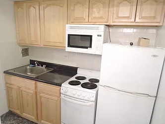 Rented by NYLA Realty