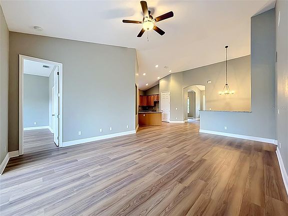 3rd image of 28549 Shirley Shores Rd