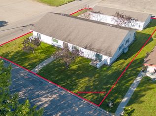 660 9th Ave SE, Valley City, ND 58072