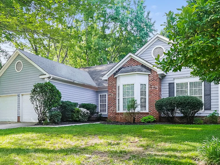 11910 Harris Ridge Dr — Photo 3