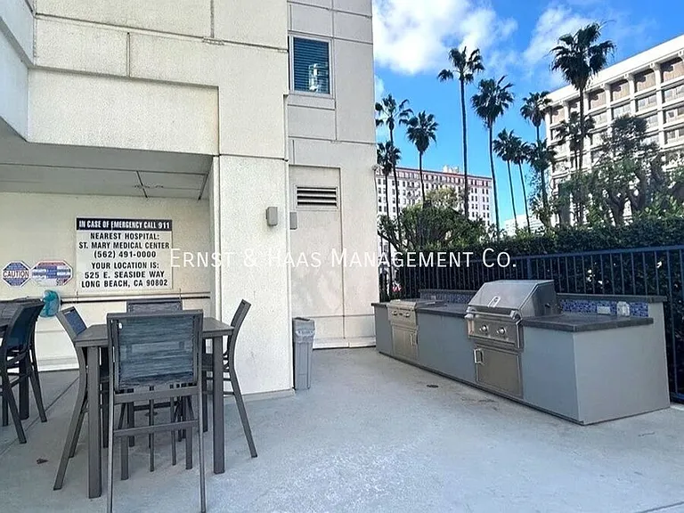 525 E Seaside Way #1806 — Photo 23