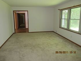 4th image of 2152 Hidden Lake Trl