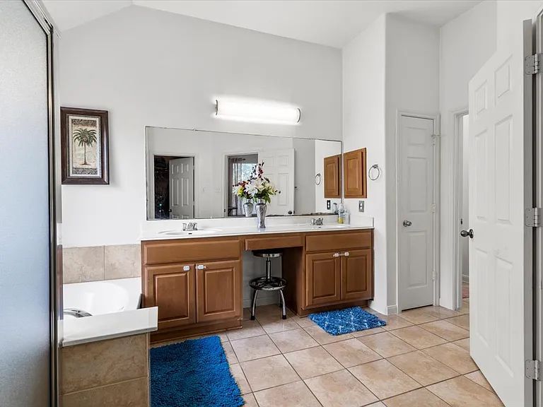 3512 Shellcastle Ln — Photo 12