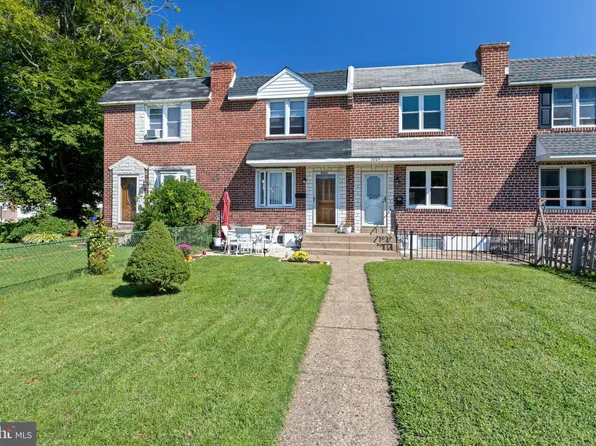 2002 Kent Rd, Folcroft, PA 19032