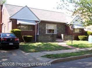 71 N Dawes Ave, Kingston, PA 18704