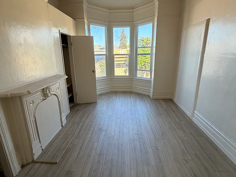 650 Sycamore St — Photo 5