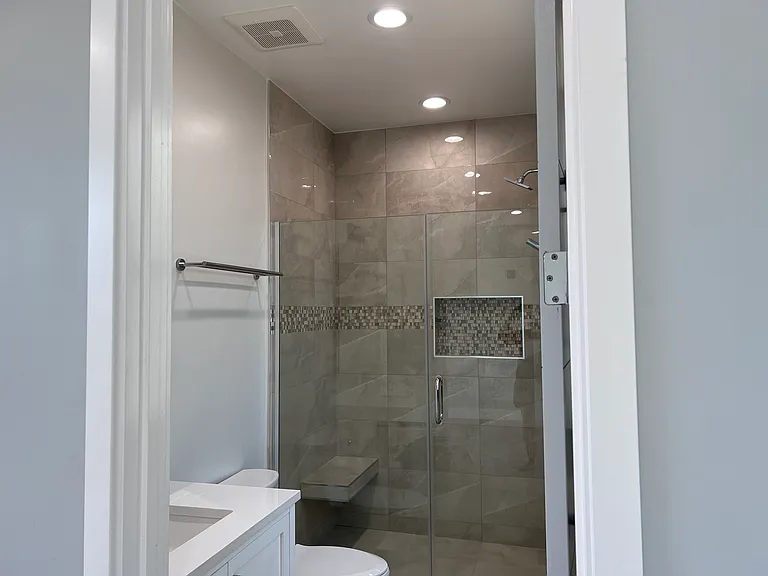 18530B Marshall Ln — Photo 14