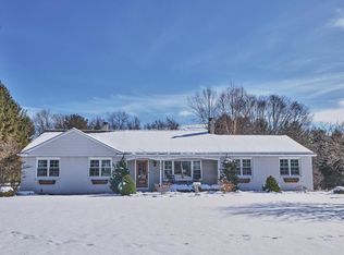 6374 Saw Mill Rd, New Hope, PA 18938