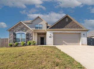 651 Holly St, Centerton, AR 72719