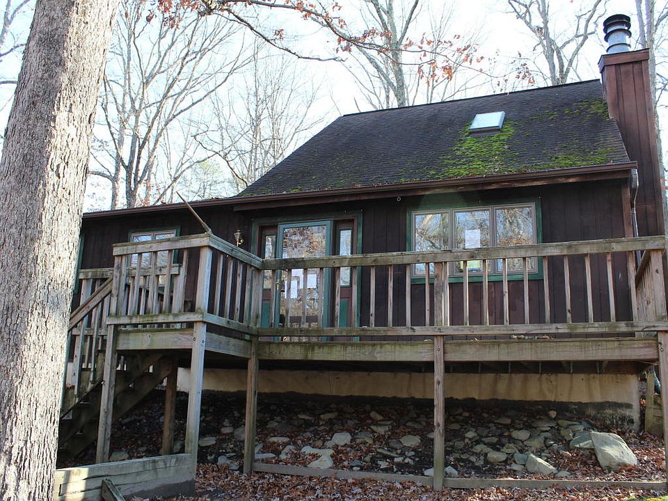 2nd image of 73 Hilltop Cir