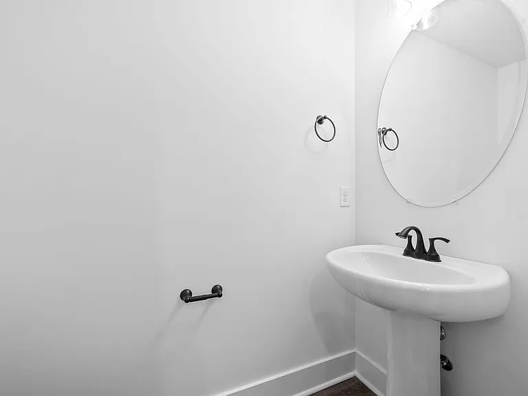 323 Front Ridge Cir — Photo 15