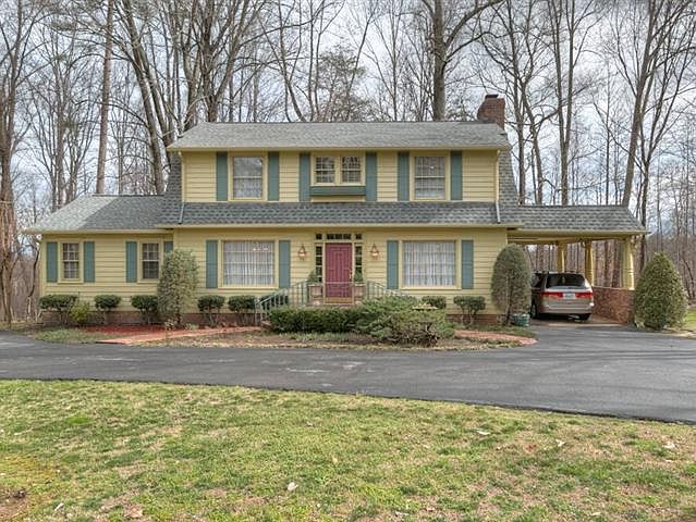 1st image of 10131 Crestmont Dr