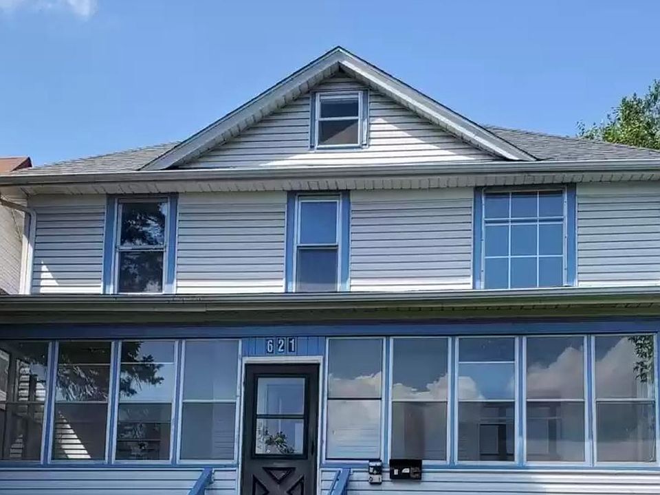1st image of 621 Morgan Ave N