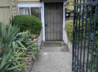 2014 E Jefferson St, Seattle, WA 98122