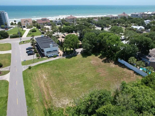 301 68th Ave. N, Myrtle Beach, SC 29572