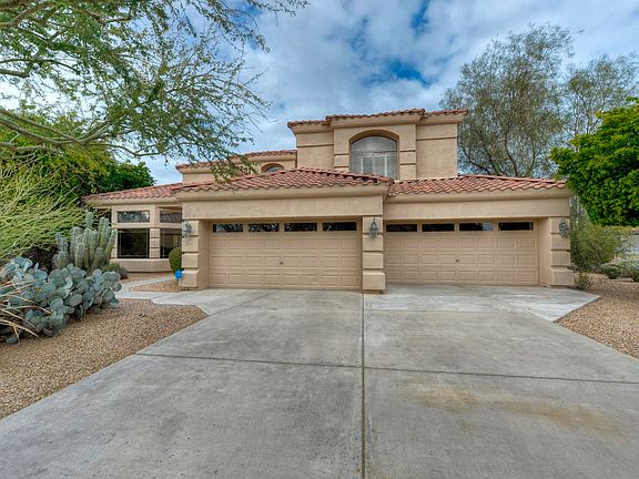 4 Car Garage!